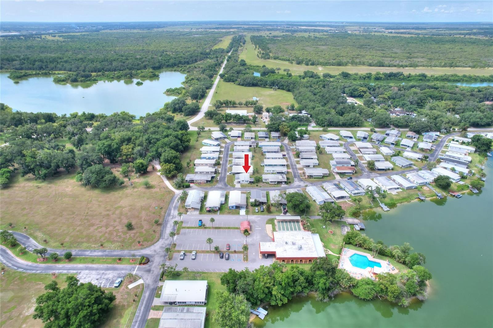 FLORAL LAKES - Residential