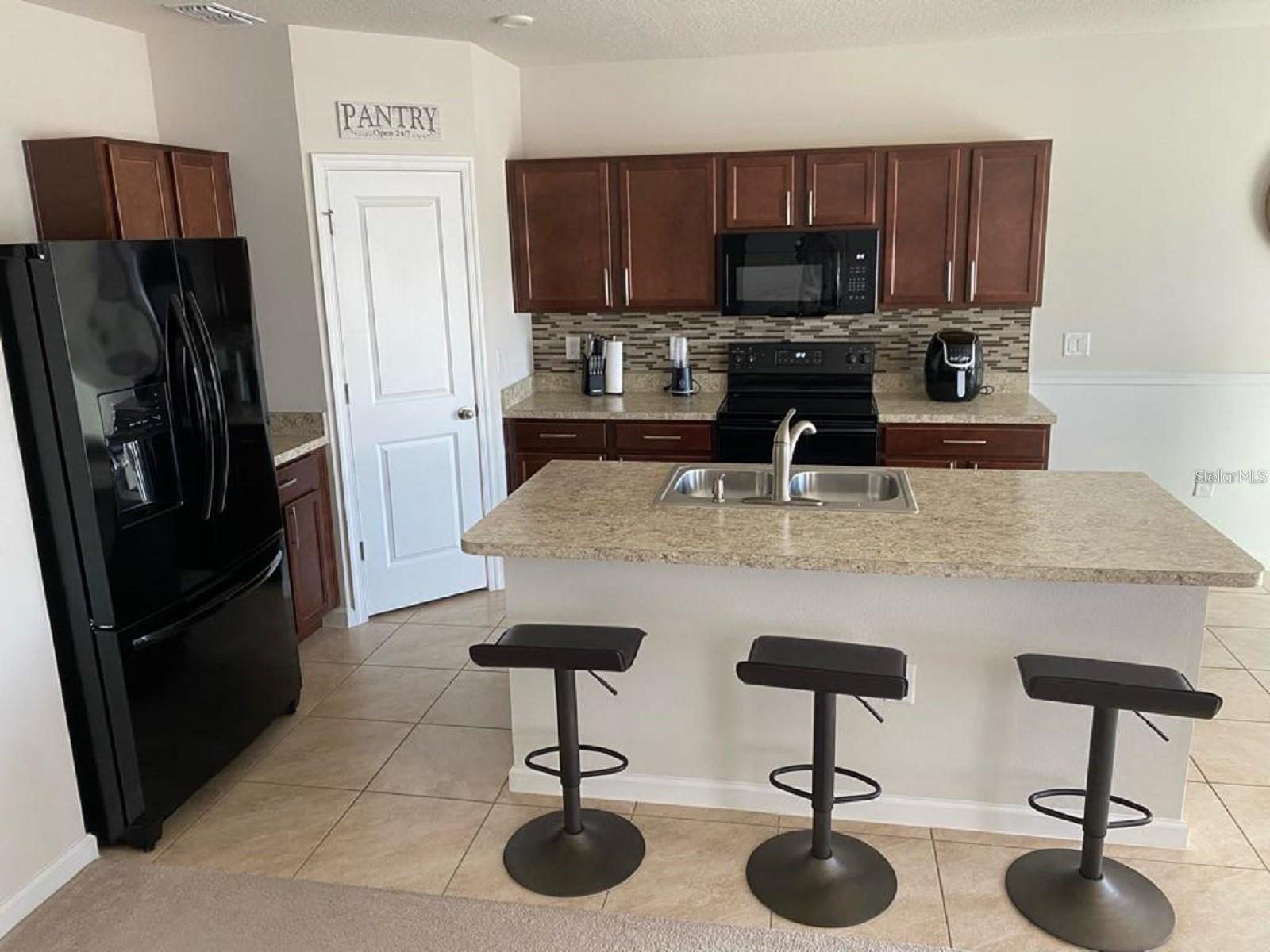 HIGHLAND PLACE - Residential