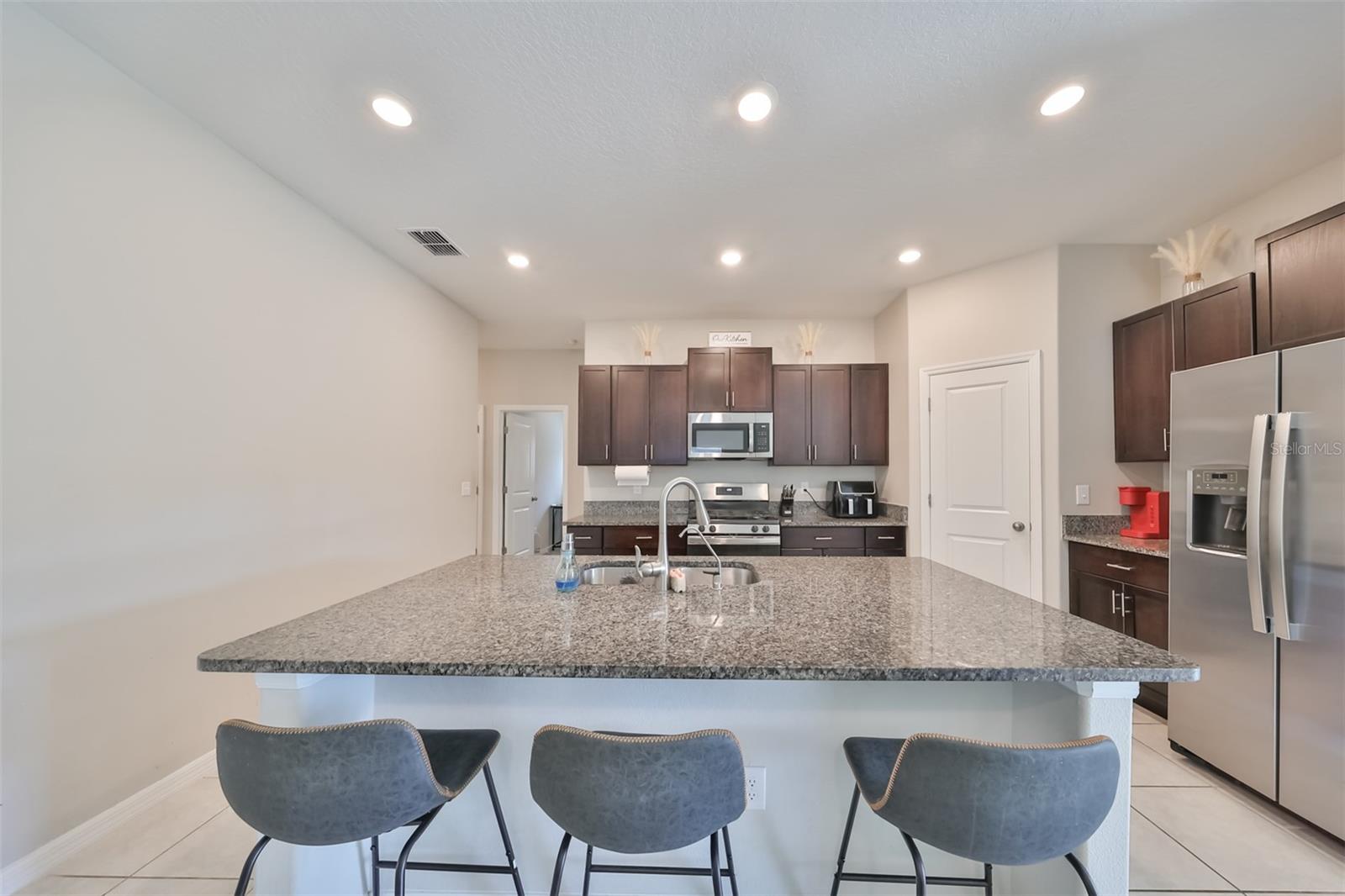 BELMONT SOUTH PH 2F - Residential