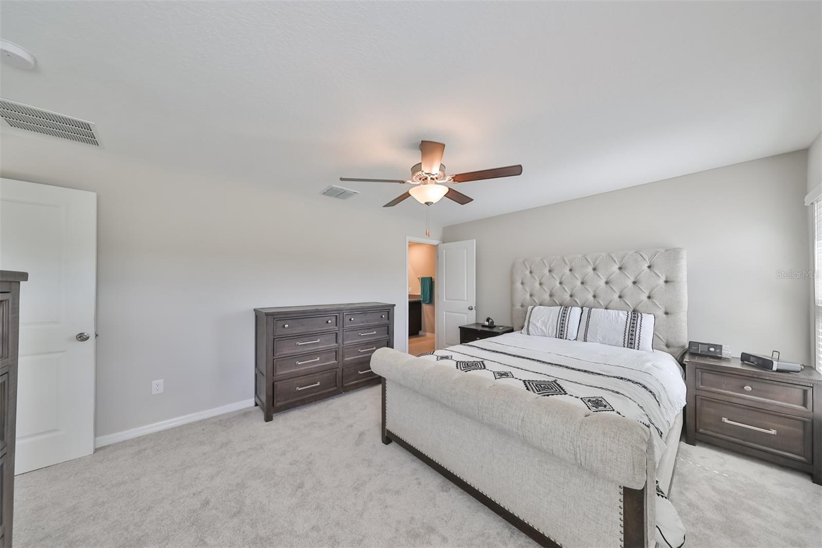 BELMONT SOUTH PH 2F - Residential