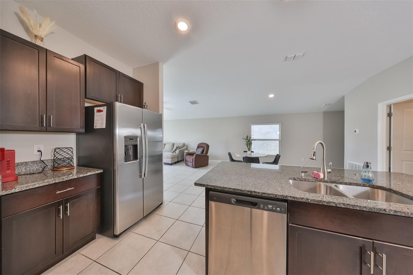 BELMONT SOUTH PH 2F - Residential