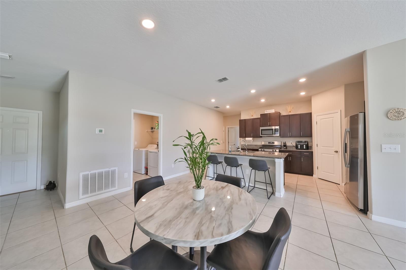 BELMONT SOUTH PH 2F - Residential