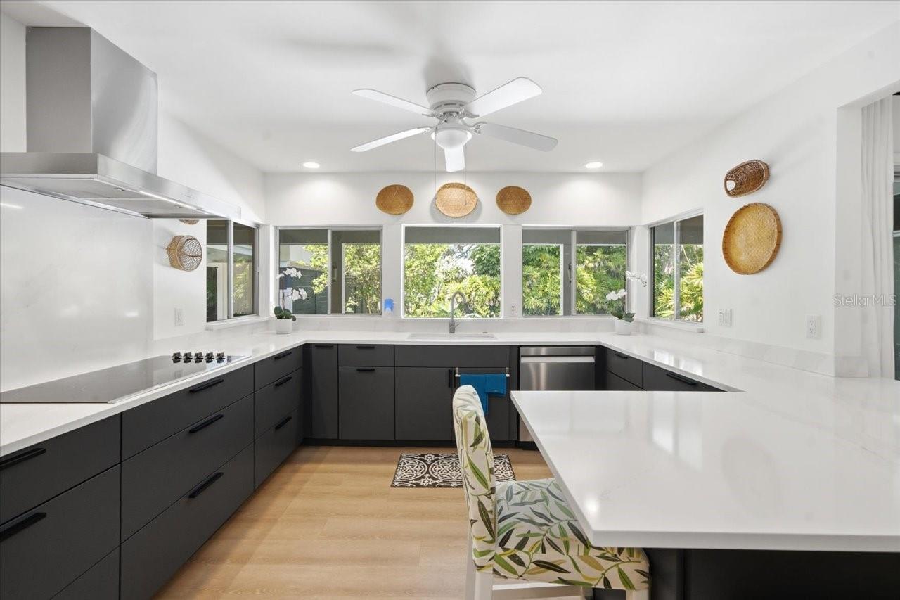 CARROLLWOOD SUB UNIT 14 - Residential