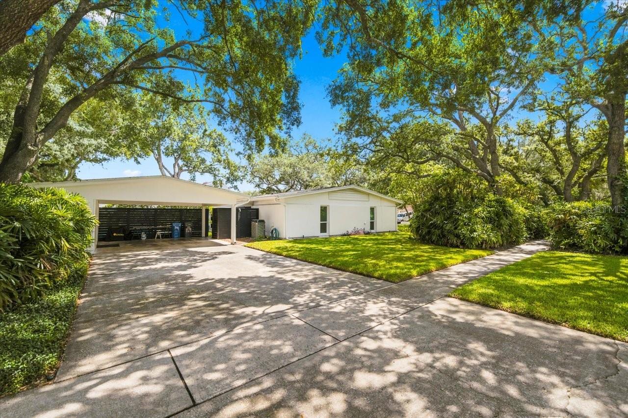 CARROLLWOOD SUB UNIT 14 - Residential