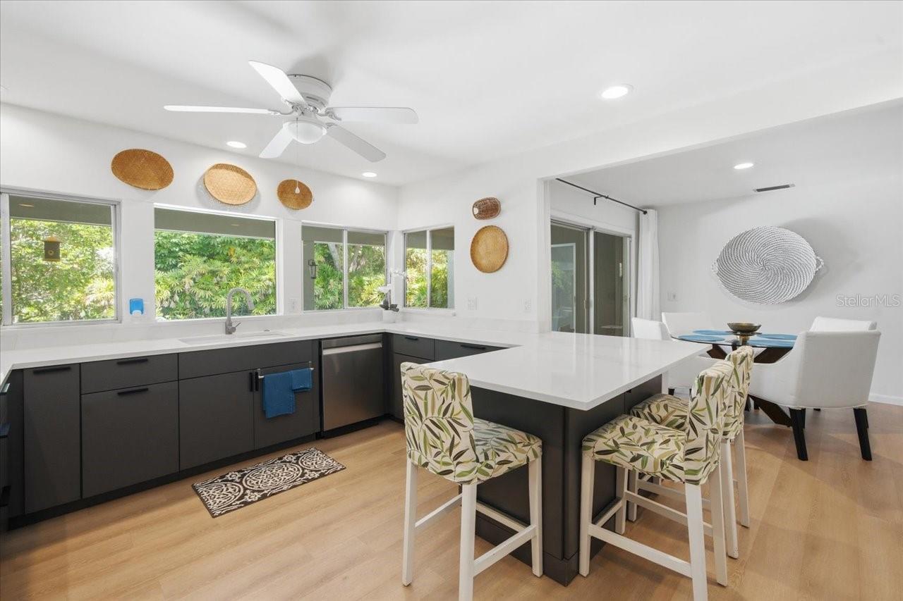 CARROLLWOOD SUB UNIT 14 - Residential