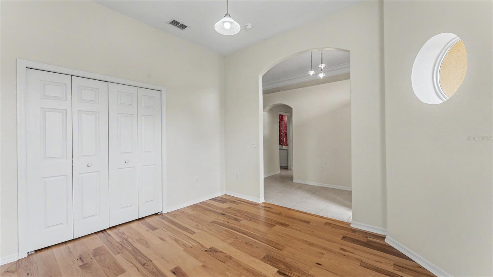 TURNBERRY - Residential