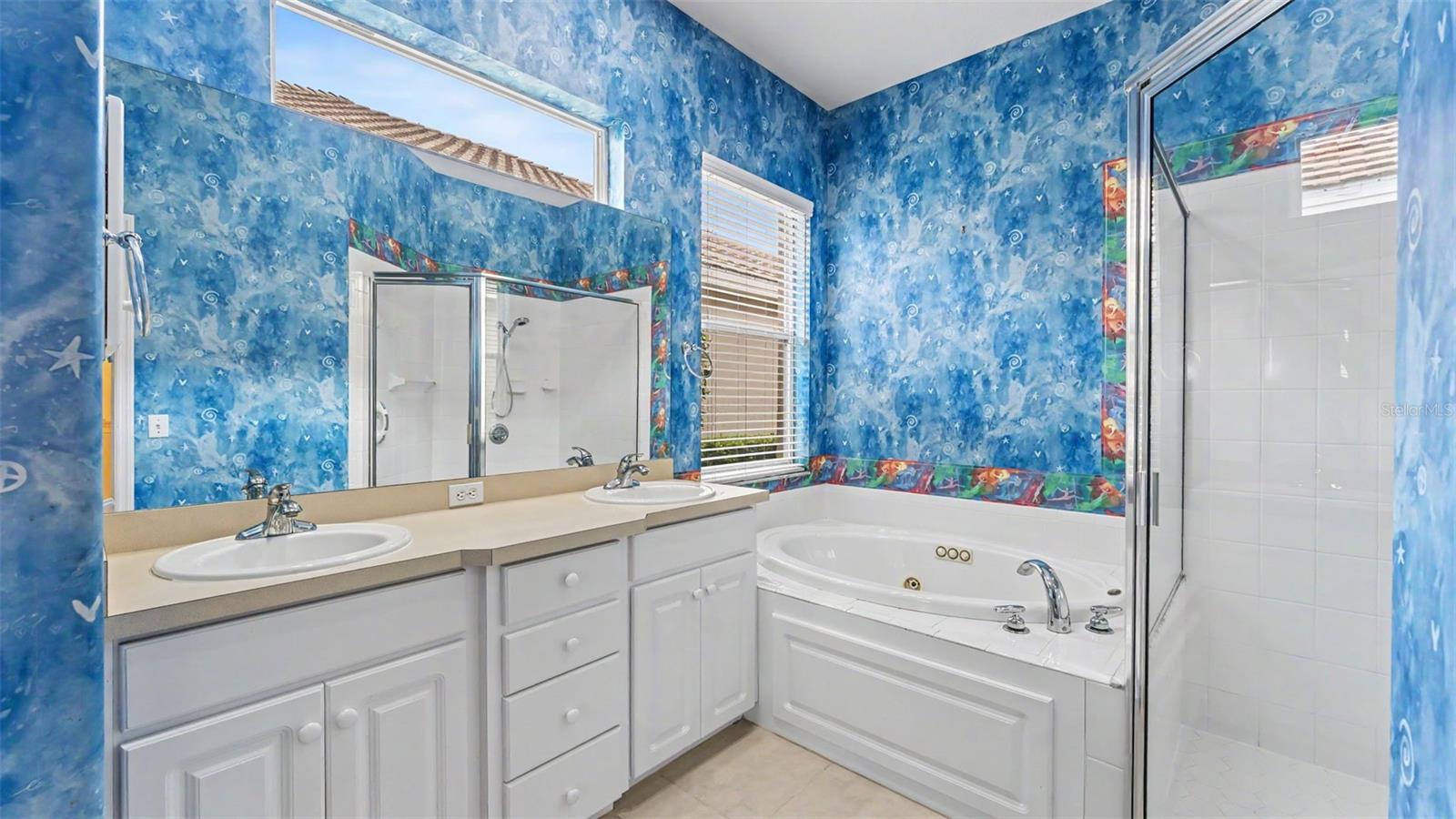 TURNBERRY - Residential