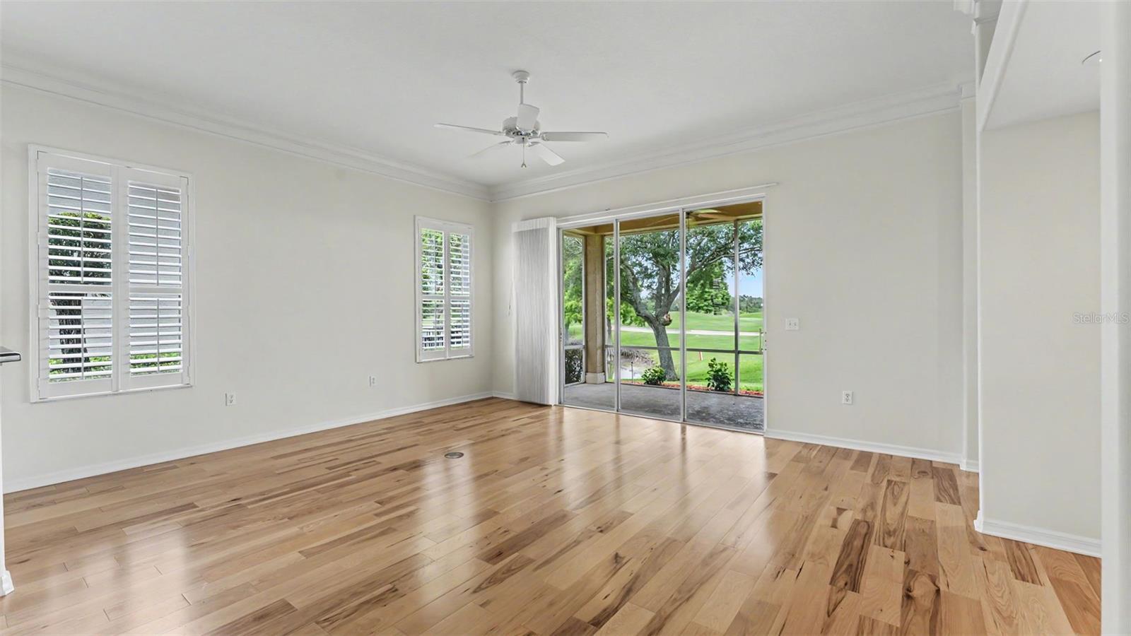 TURNBERRY - Residential