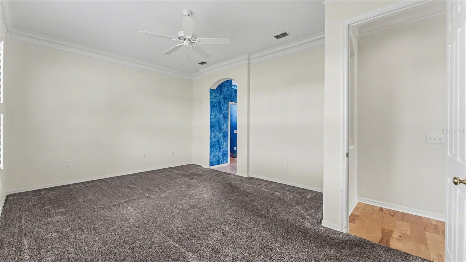 TURNBERRY - Residential