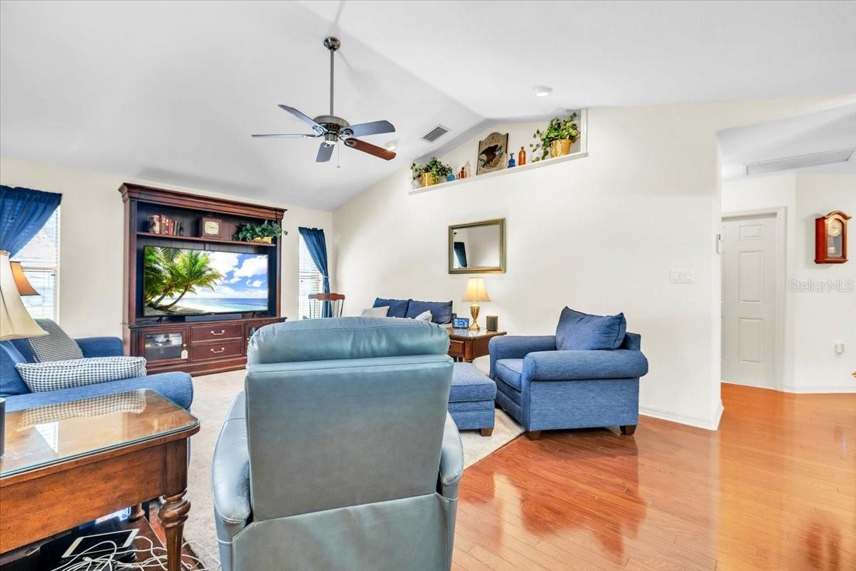 PORT CHARLOTTE  SEC 15 - Residential
