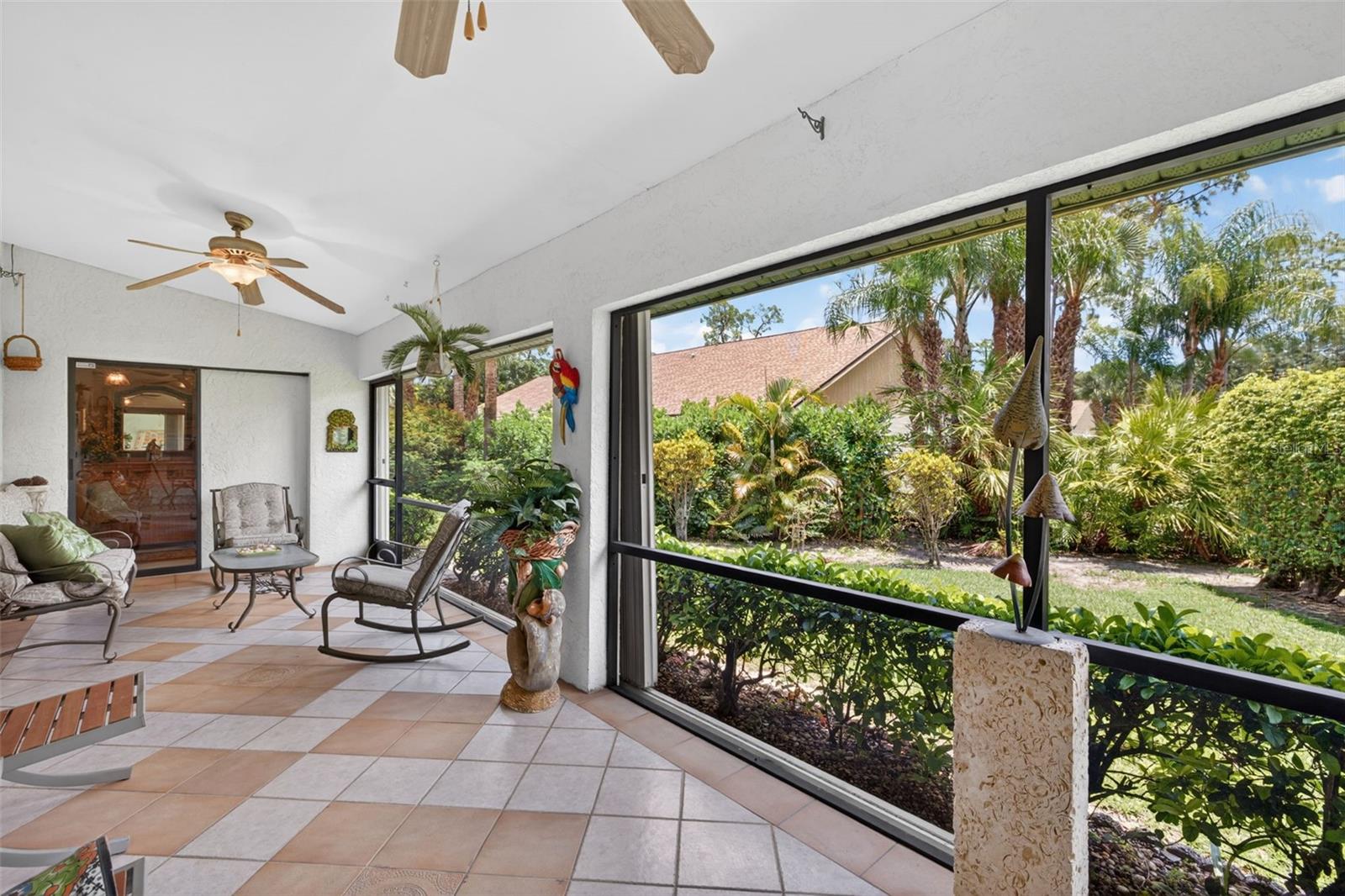 HUNTINGTON WOODS - Residential