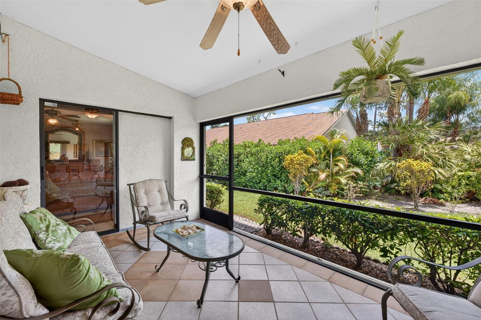 HUNTINGTON WOODS - Residential