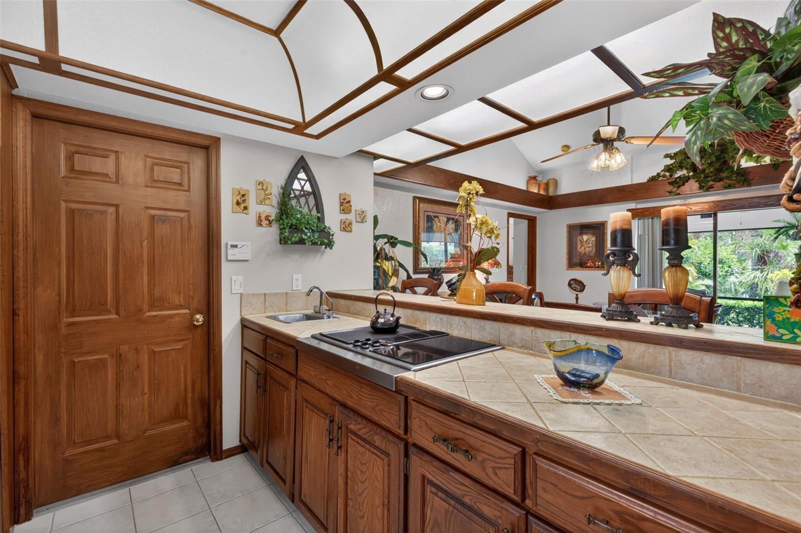 HUNTINGTON WOODS - Residential