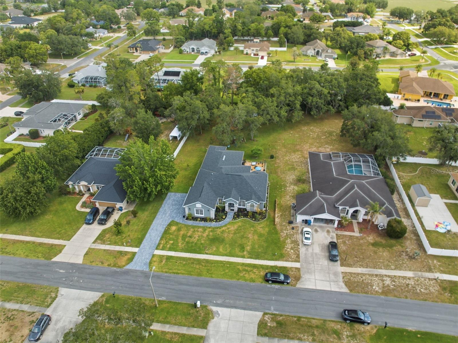 PADRONS WEST LINDEN ESTATES - Residential