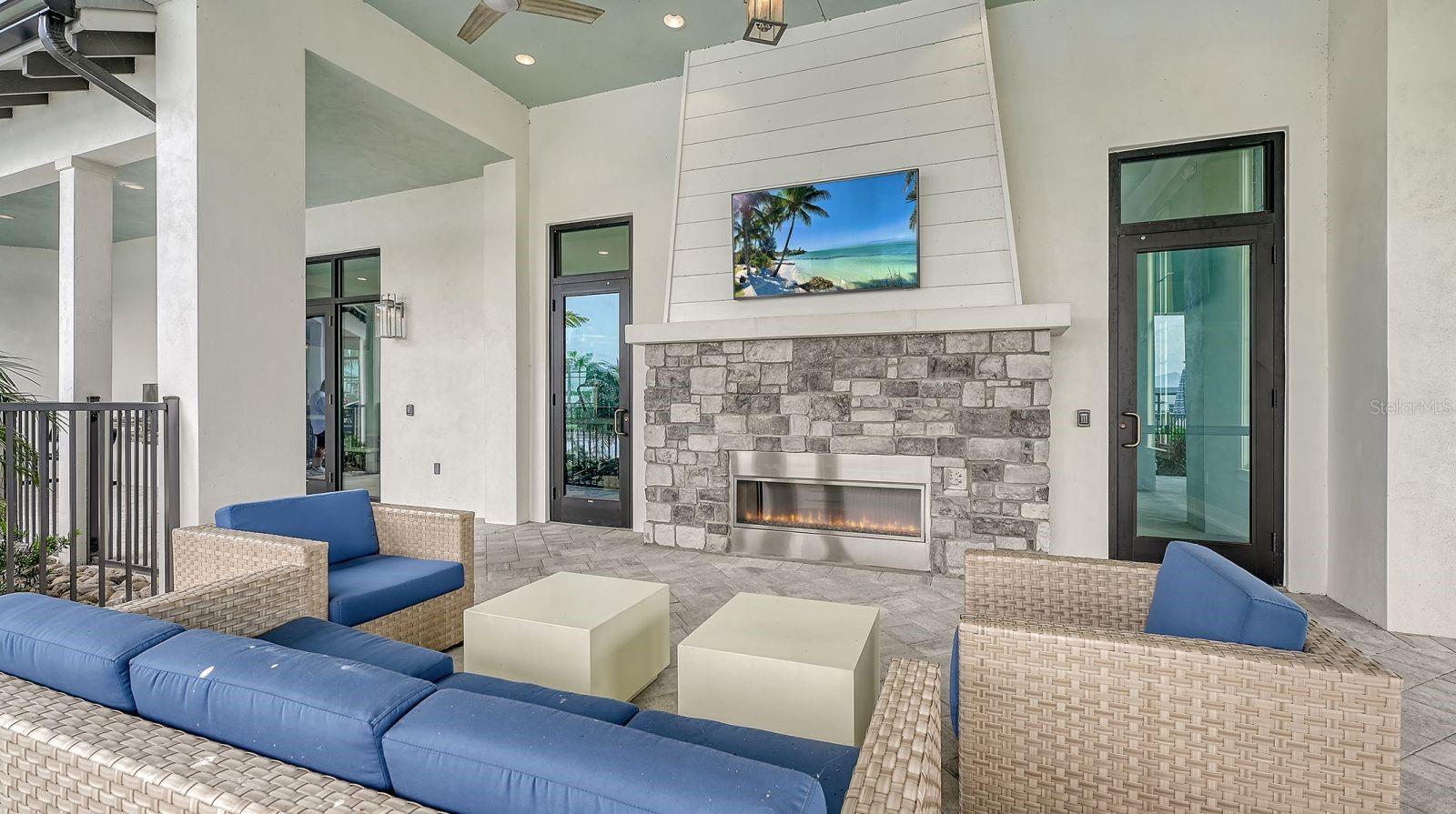 SWEETWATER AT LAKEWOOD RANCH PH I & II - Residential