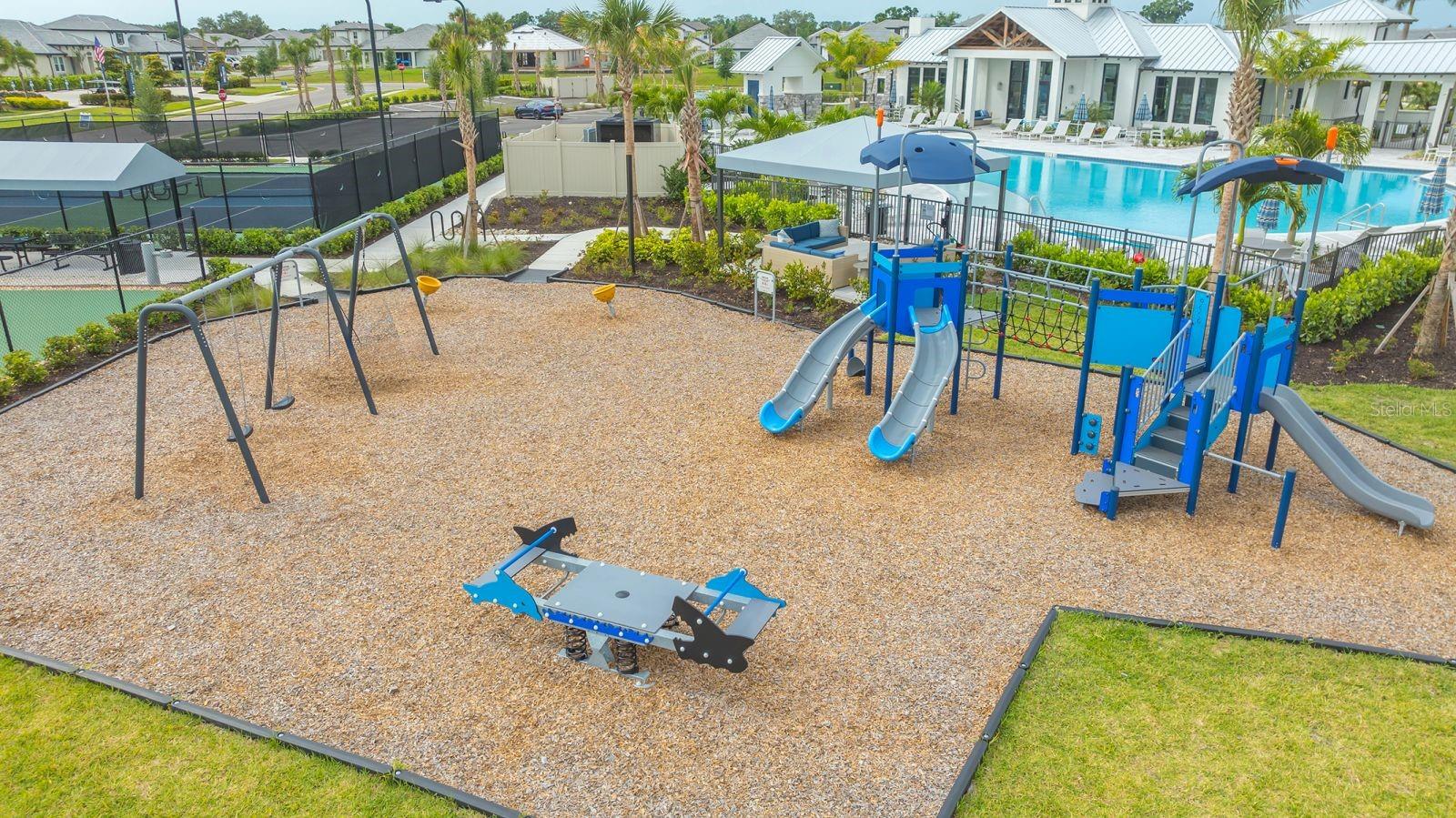 SWEETWATER AT LAKEWOOD RANCH PH I & II - Residential