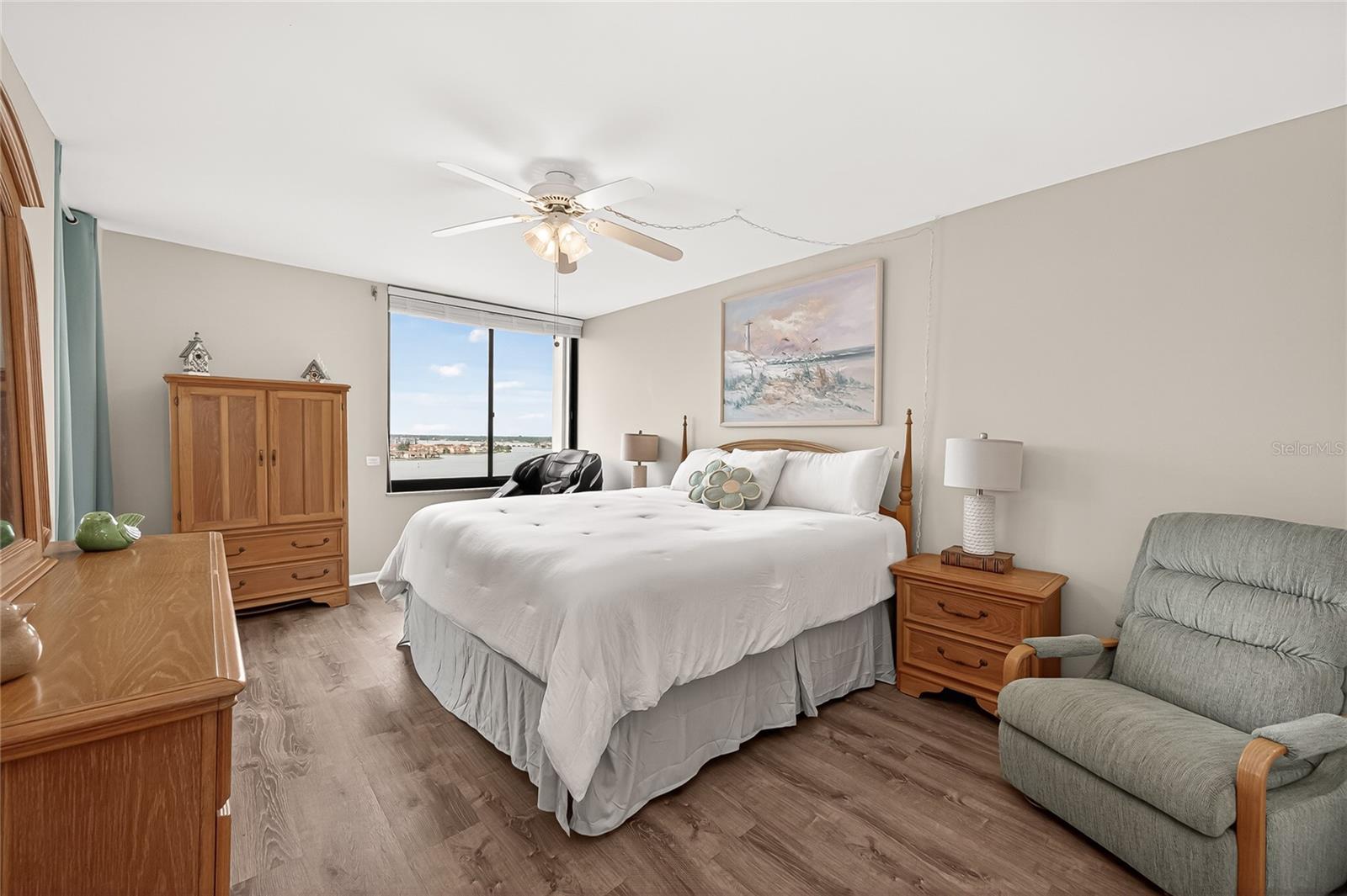 CONSTELLATION THE CONDO - Residential