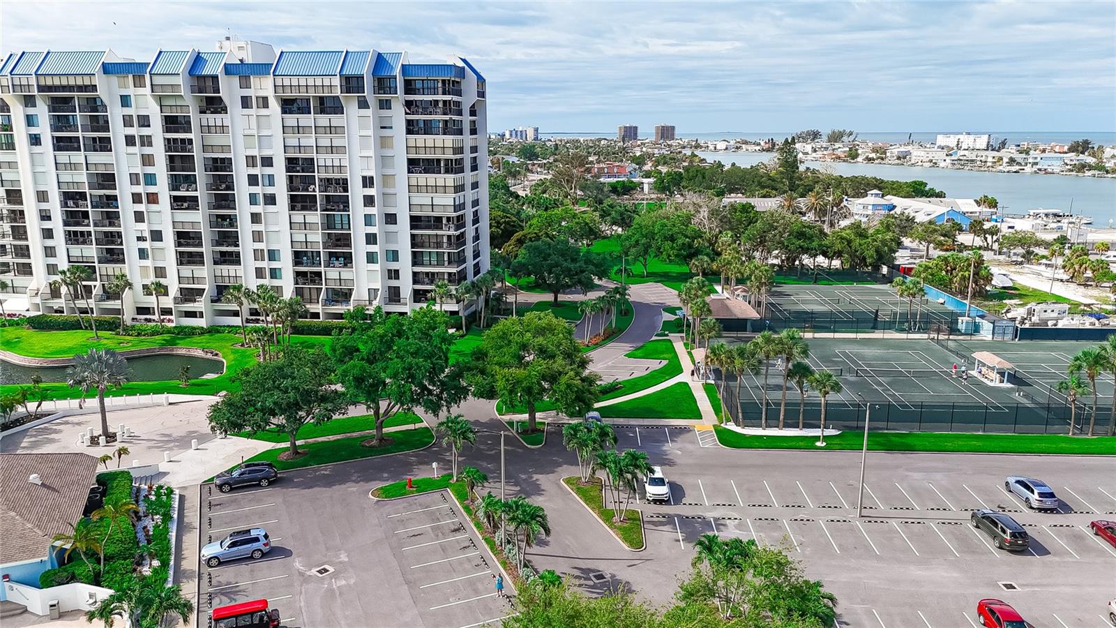 CONSTELLATION THE CONDO - Residential