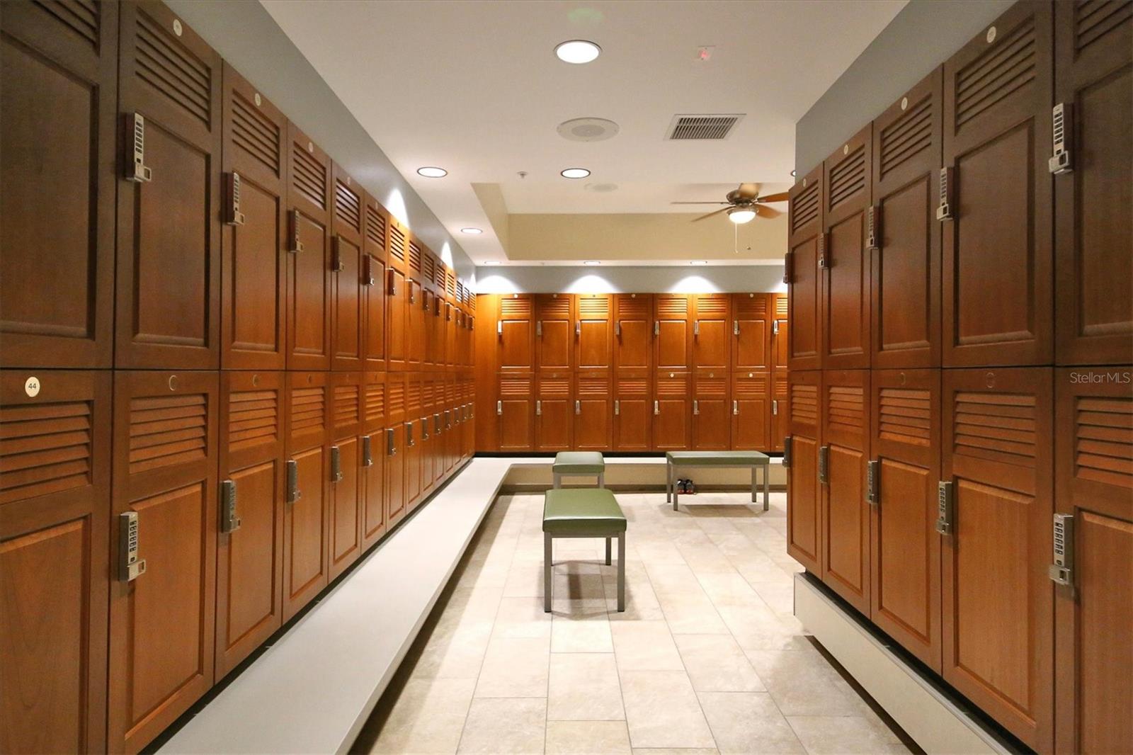 LAKEWOOD RANCH COUNTRY CLUB VILLAGE R&S - Residential