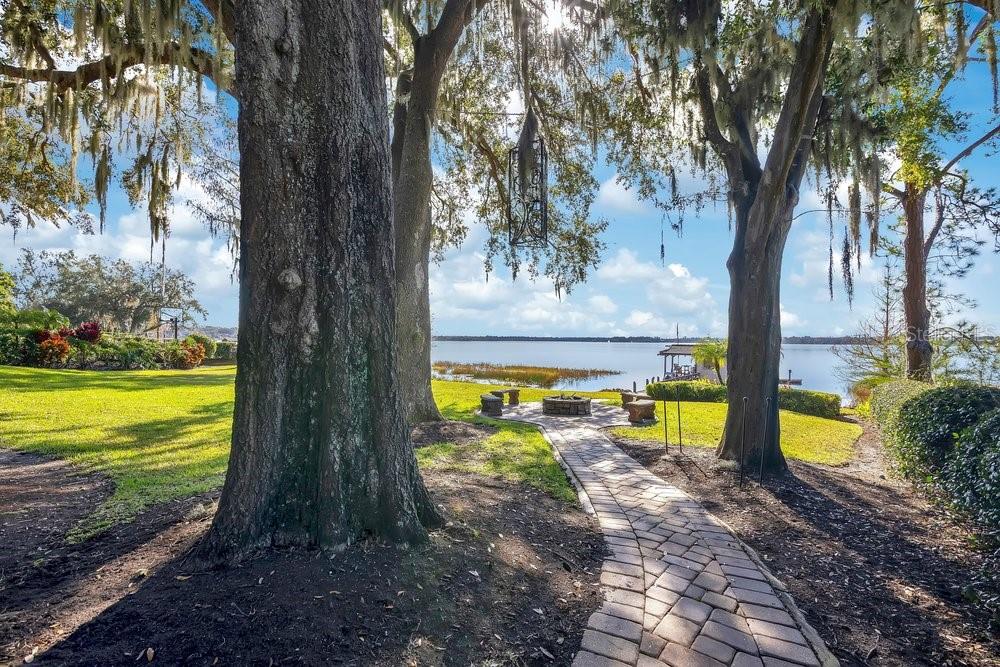 LAKES - Residential