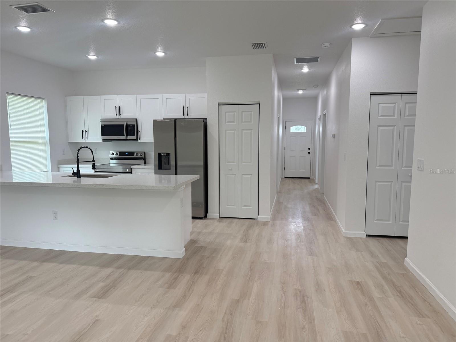 MARION OAKS UN 12 - Residential Lease