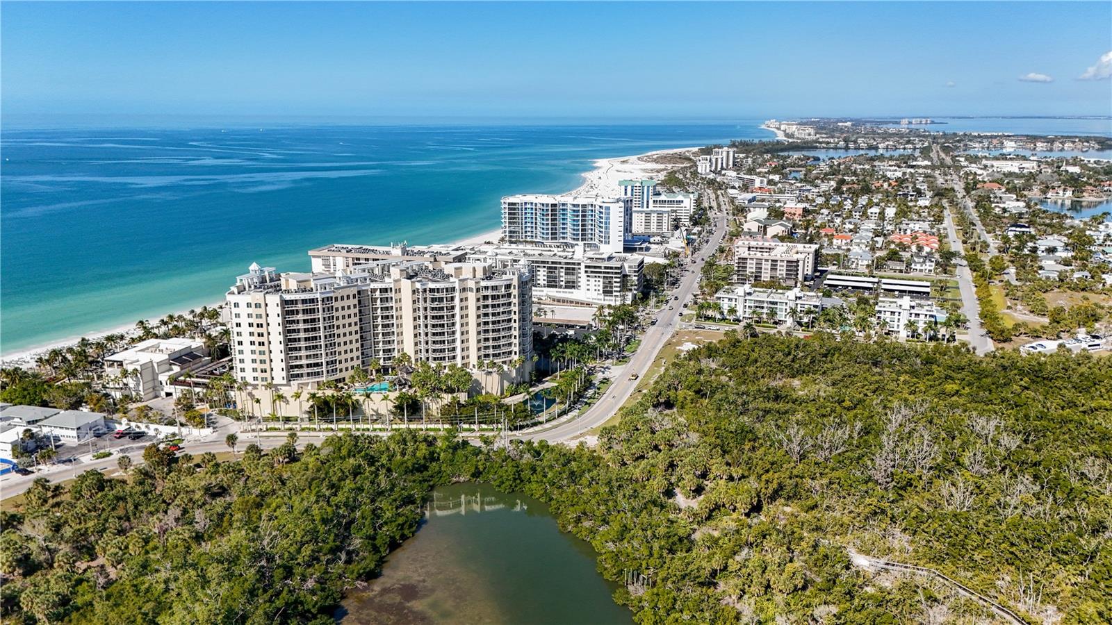 THE BEACH RESIDENCES - Residential