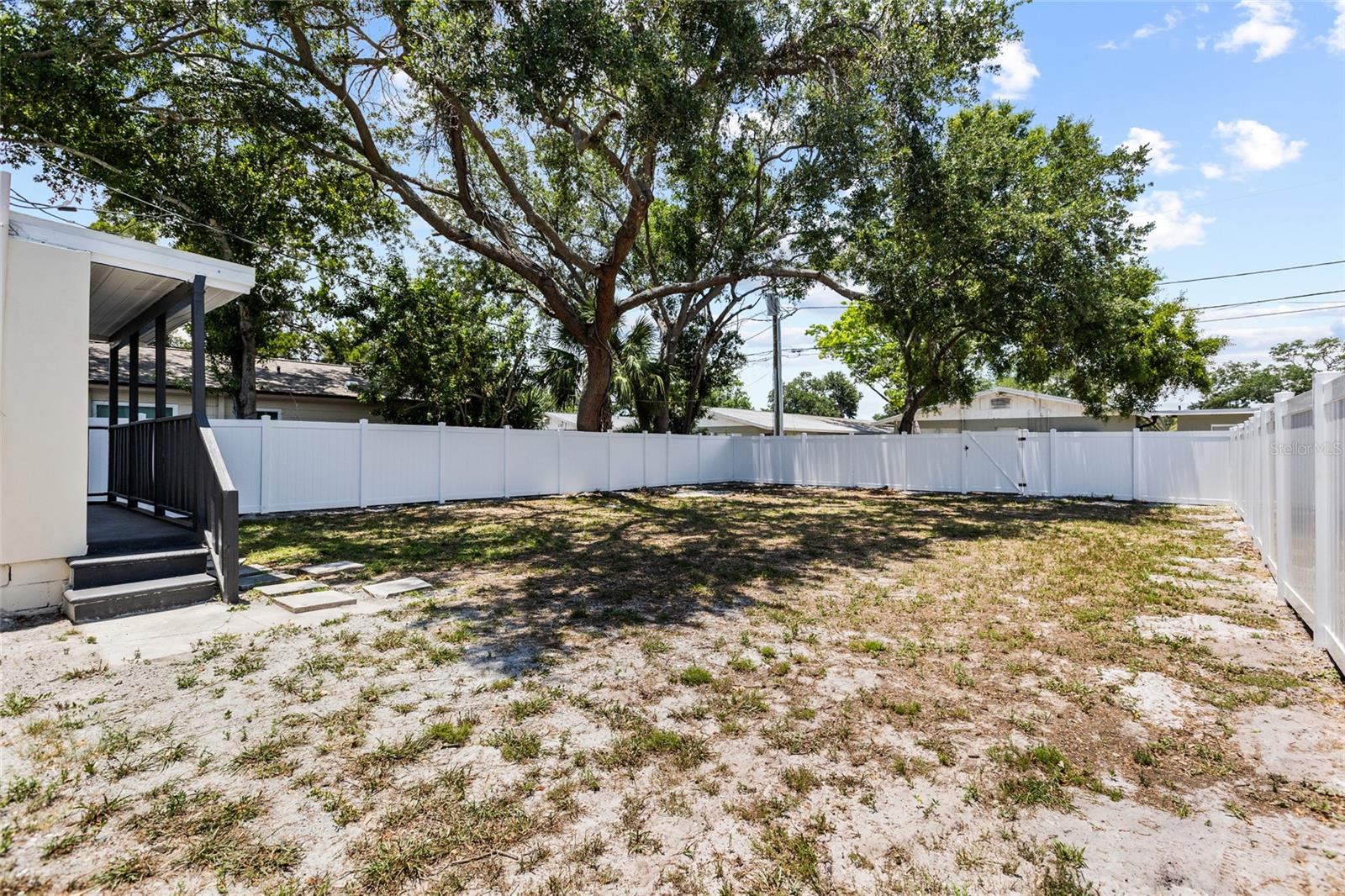 KELLY JOHN ALEX-BRUCE SUB - Residential