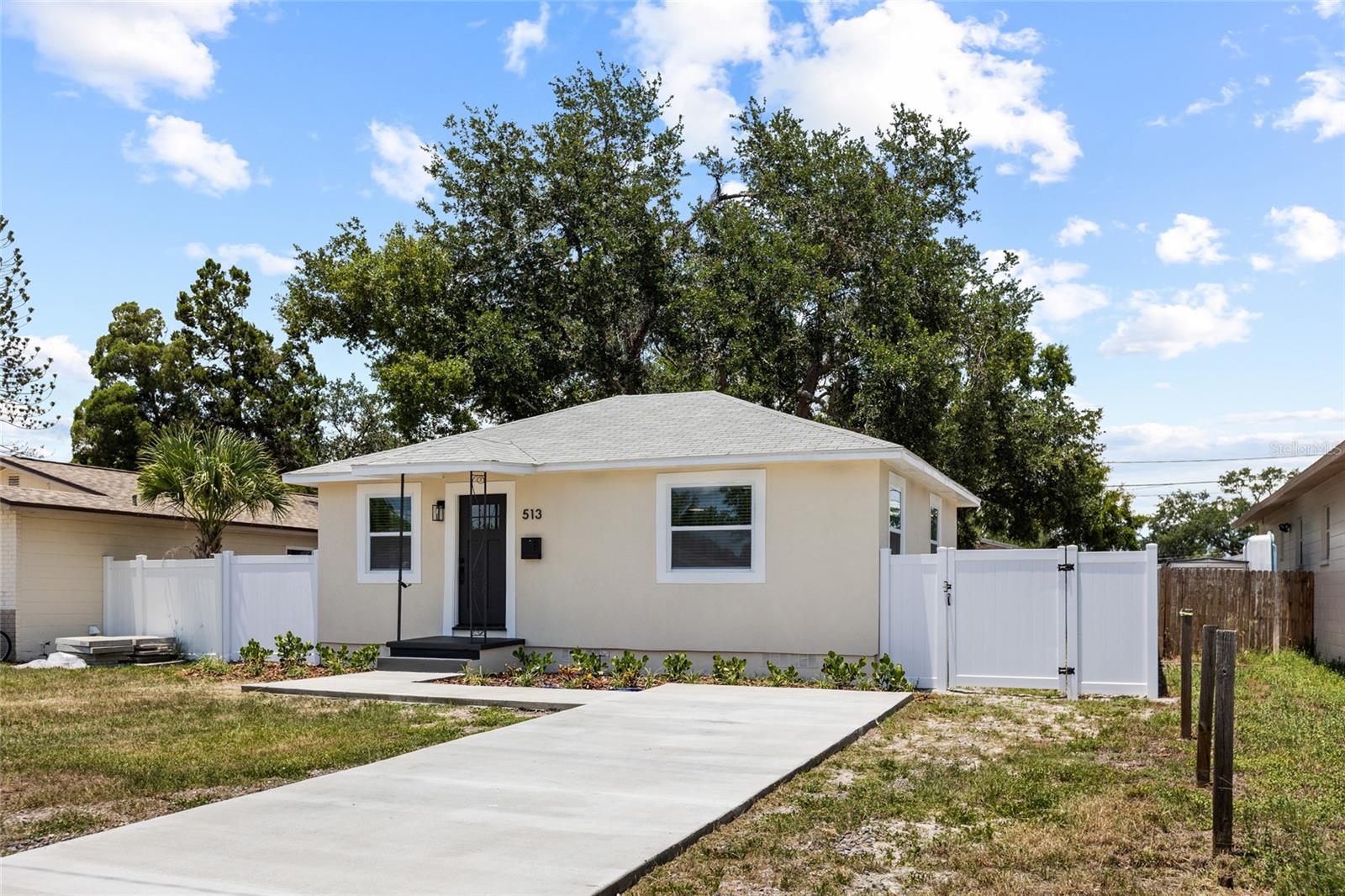 KELLY JOHN ALEX-BRUCE SUB - Residential