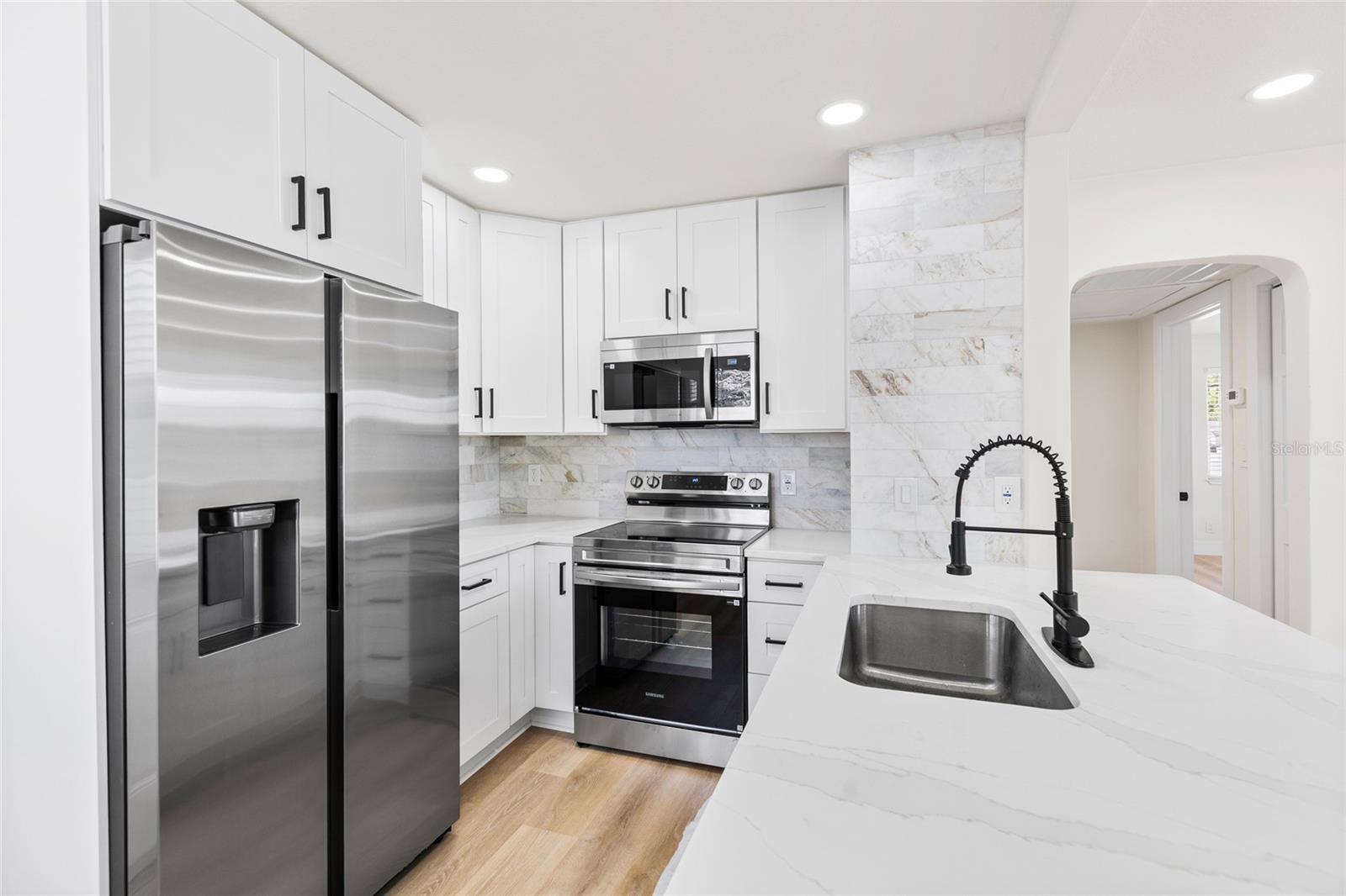 KELLY JOHN ALEX-BRUCE SUB - Residential