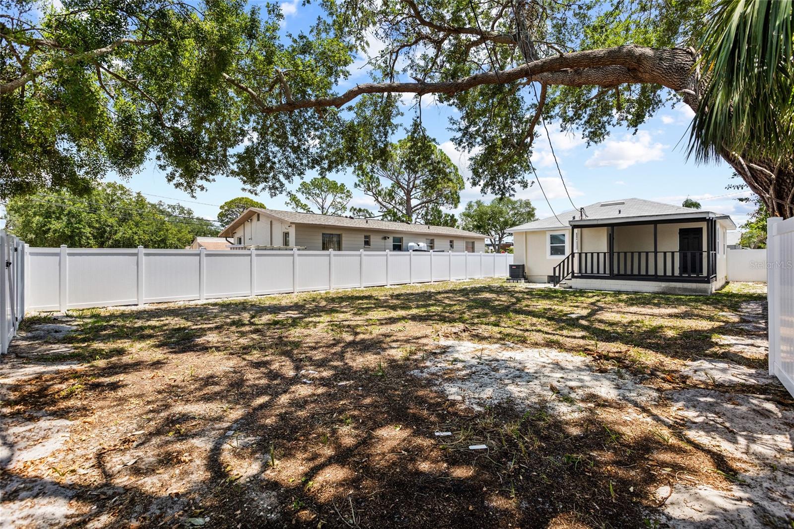 KELLY JOHN ALEX-BRUCE SUB - Residential