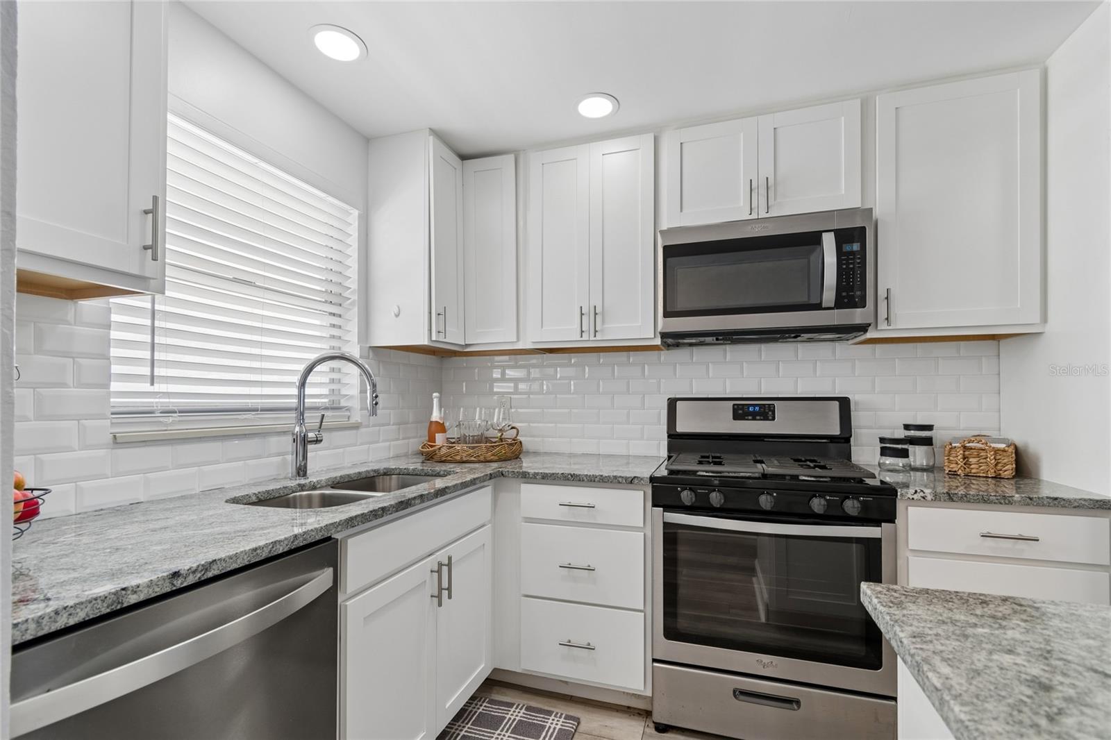 TOWN SHORES OF GULFPORT - Residential