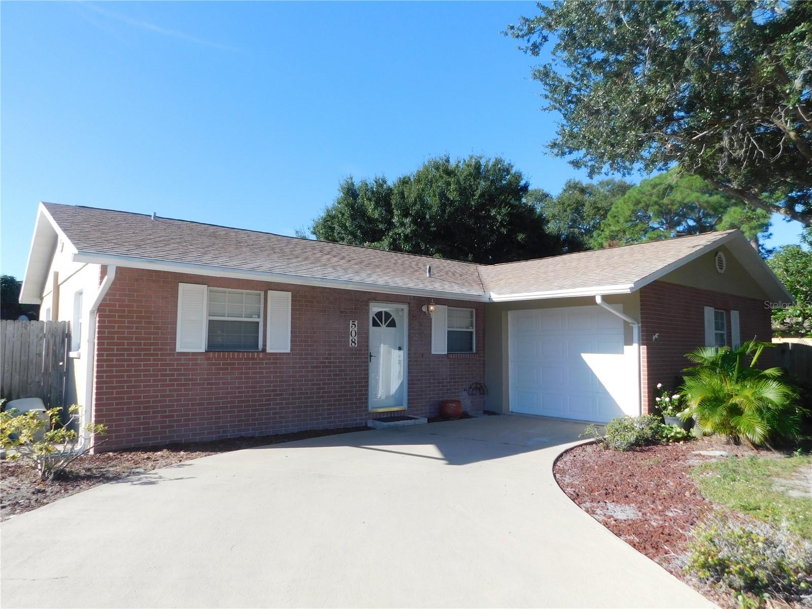 PINEWOOD VILLAGE - Residential Lease