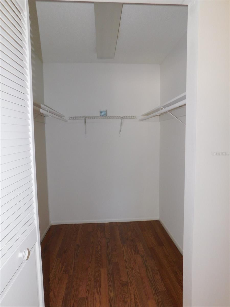 PINEWOOD VILLAGE - Residential Lease