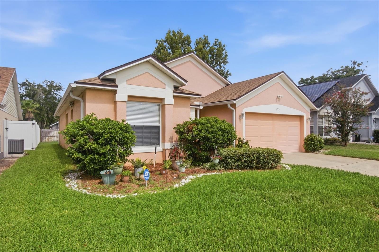 PIEDMONT LAKES PH 01 - Residential