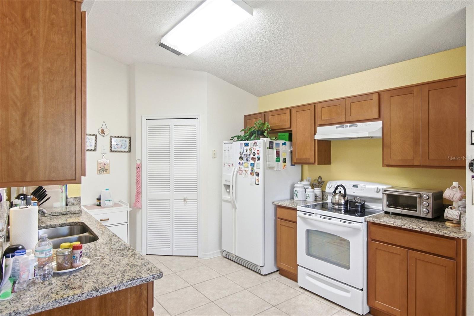PIEDMONT LAKES PH 01 - Residential