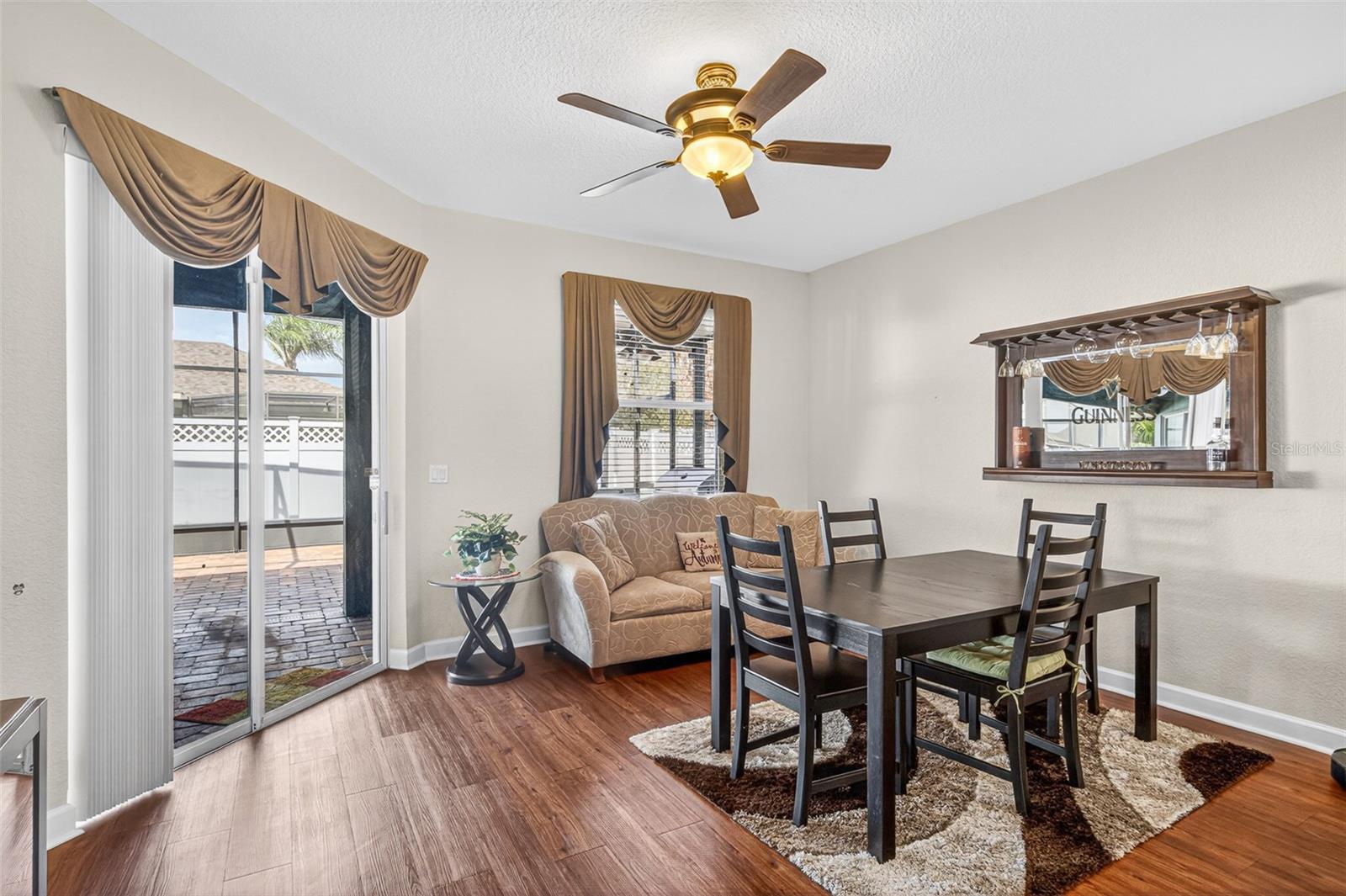 WINDSOR POINT PH 2 - Residential