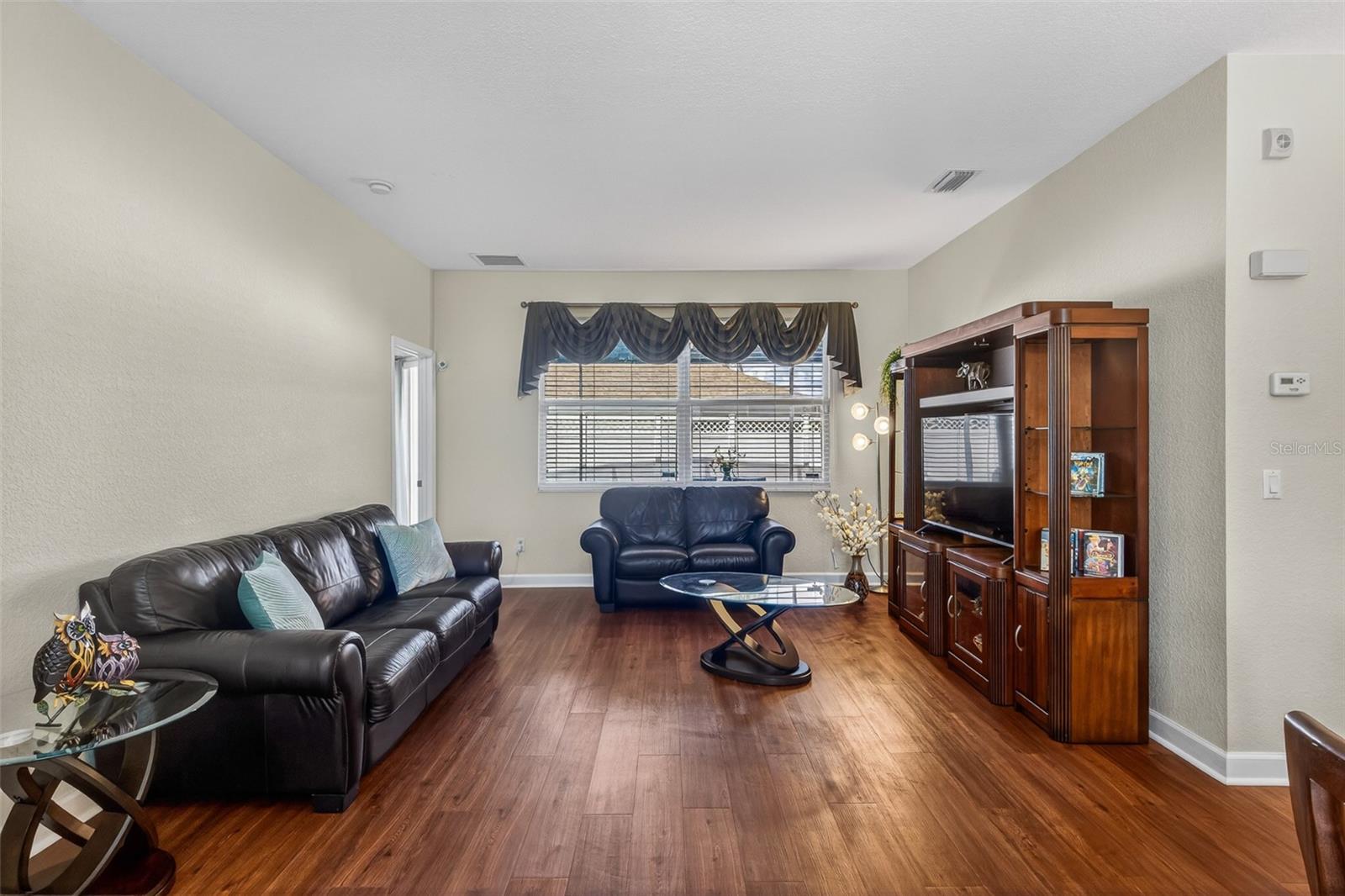 WINDSOR POINT PH 2 - Residential