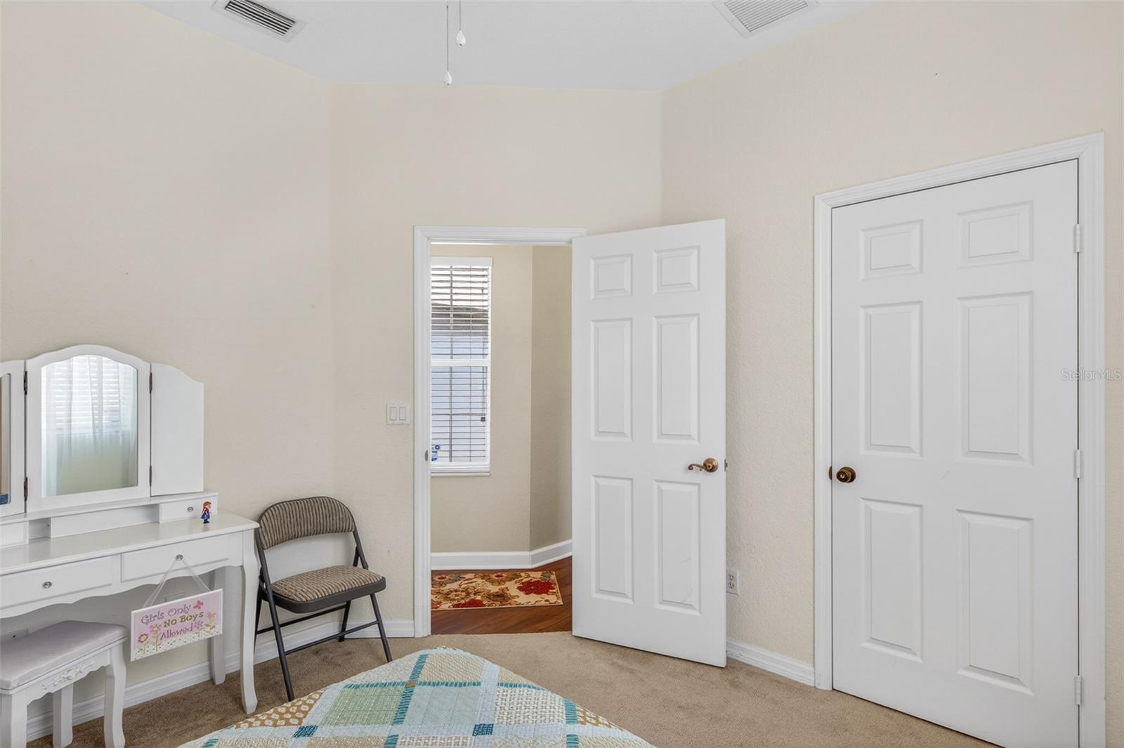 WINDSOR POINT PH 2 - Residential