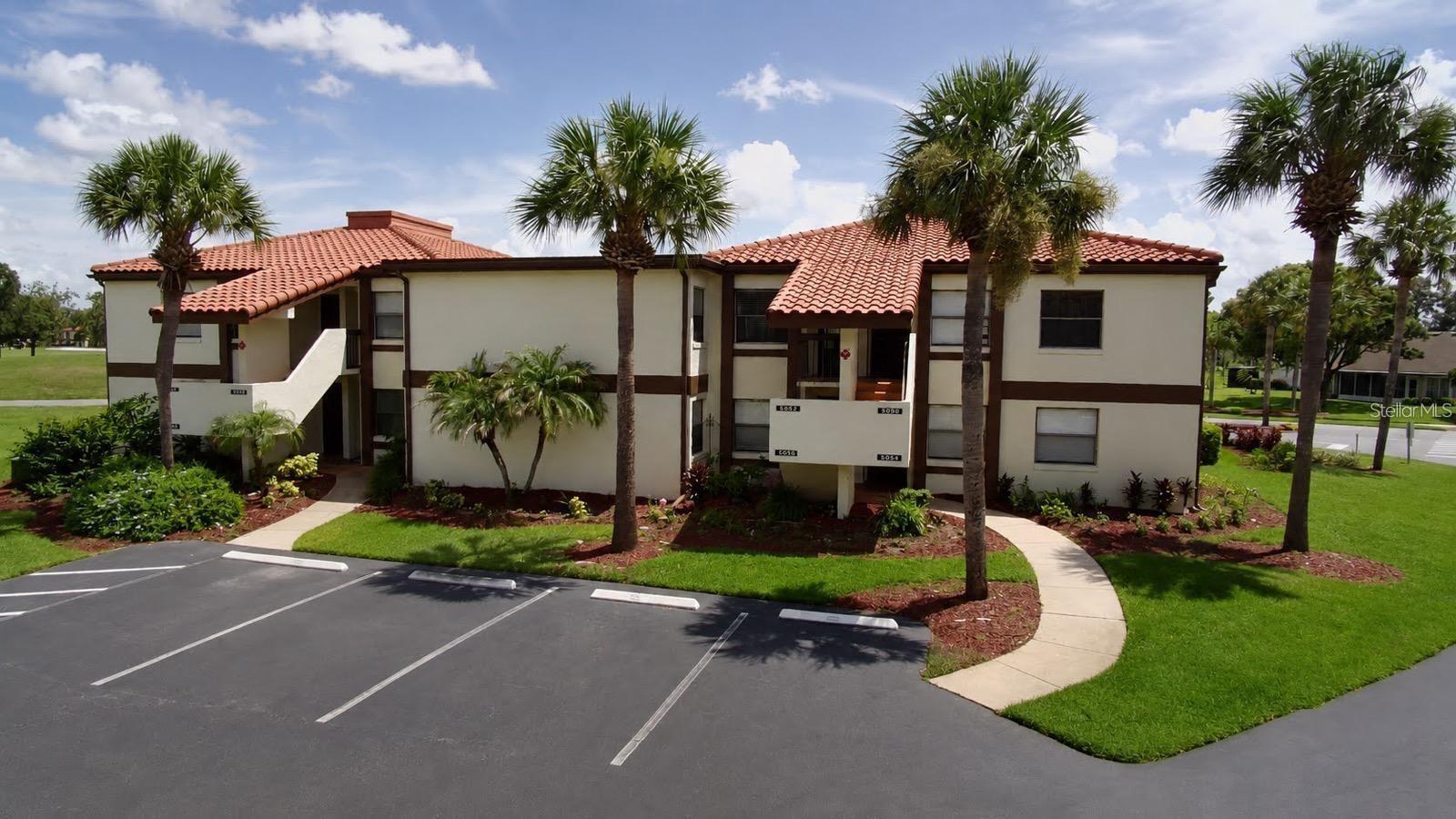 WILLOWPOINTE CONDO PH 1 - Residential Lease