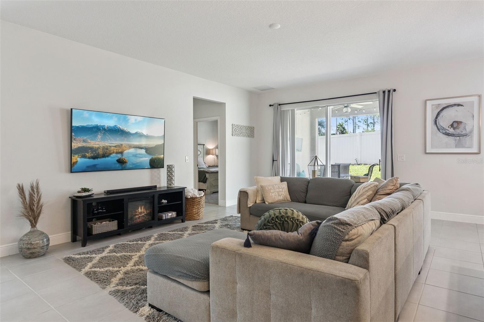 ARDMORE RESERVE - Residential