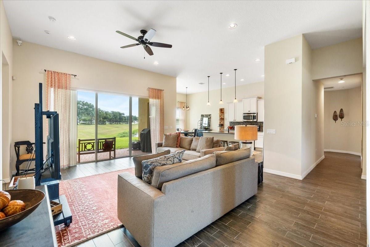 BELLALAGO PH 4K - Residential
