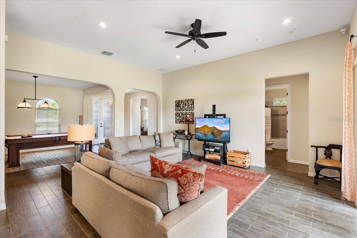 BELLALAGO PH 4K - Residential