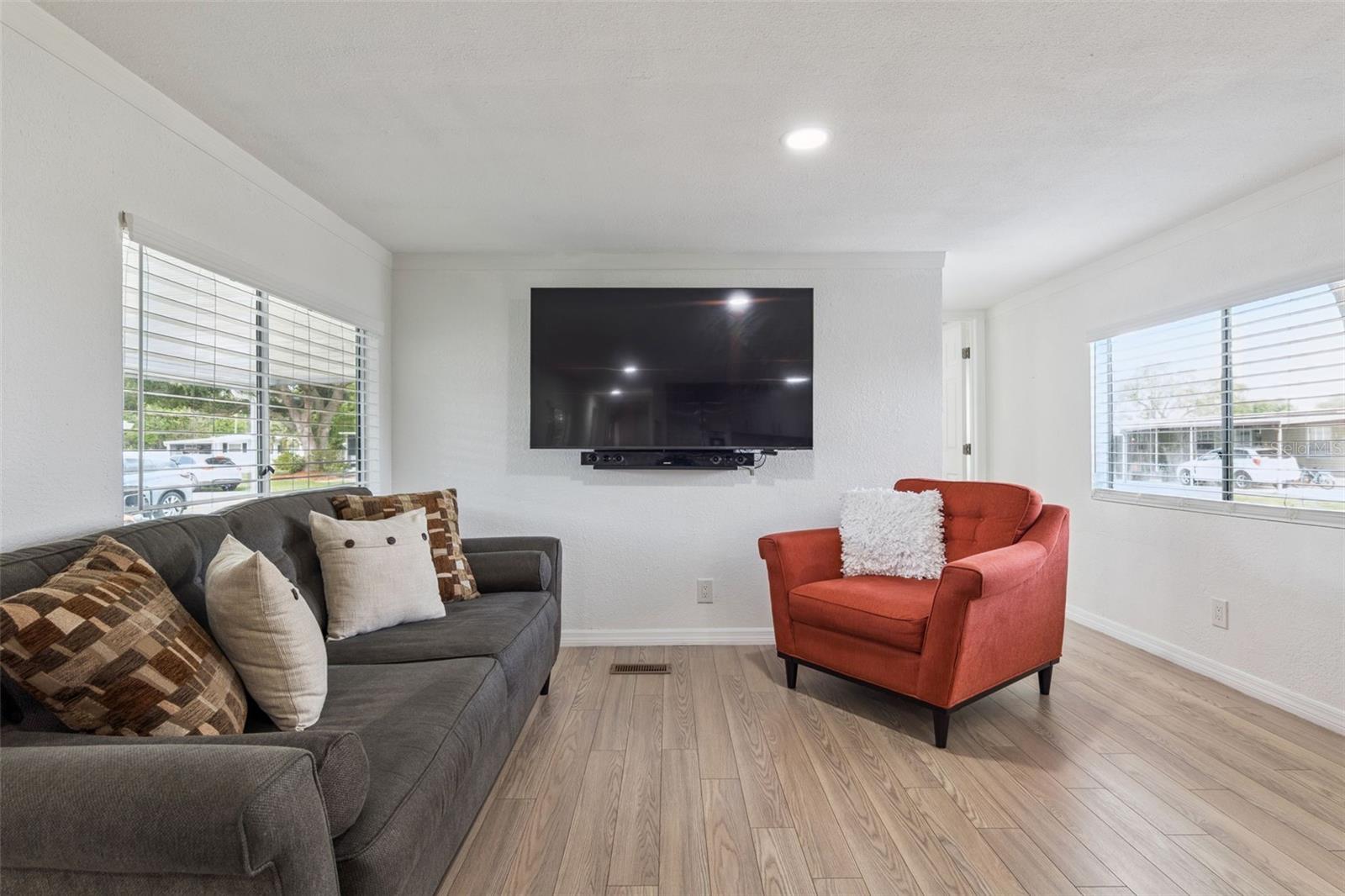 KOVE ESTATES COOP - Residential