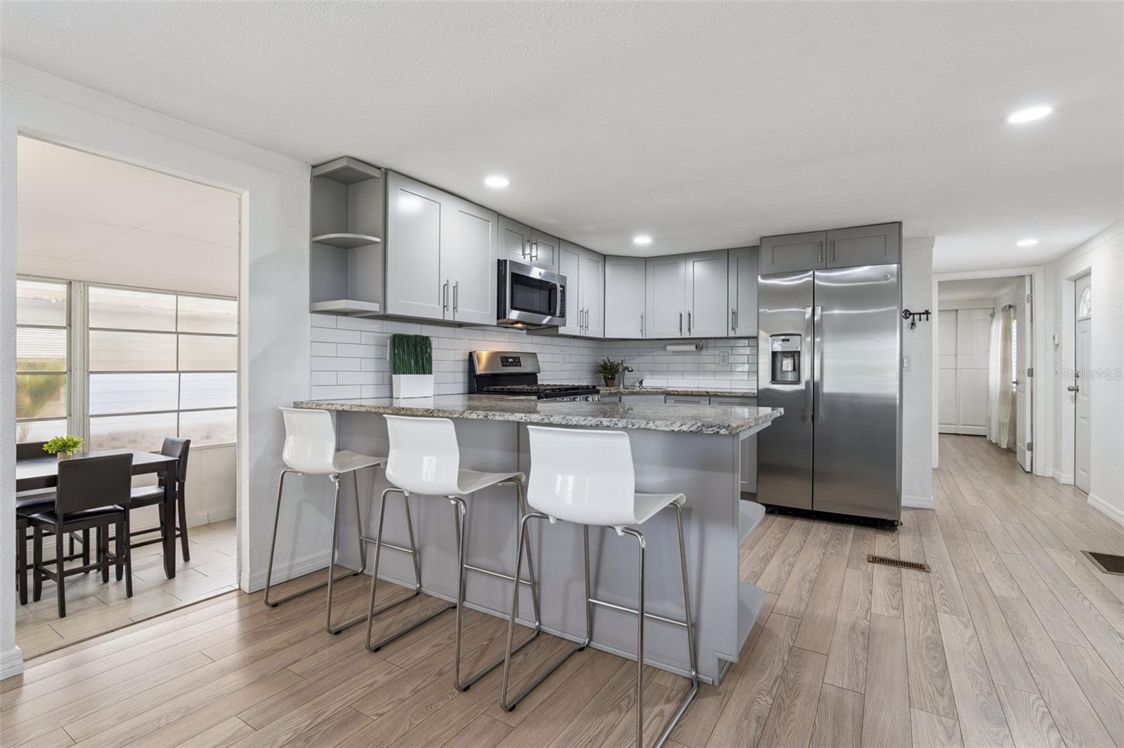 KOVE ESTATES COOP - Residential
