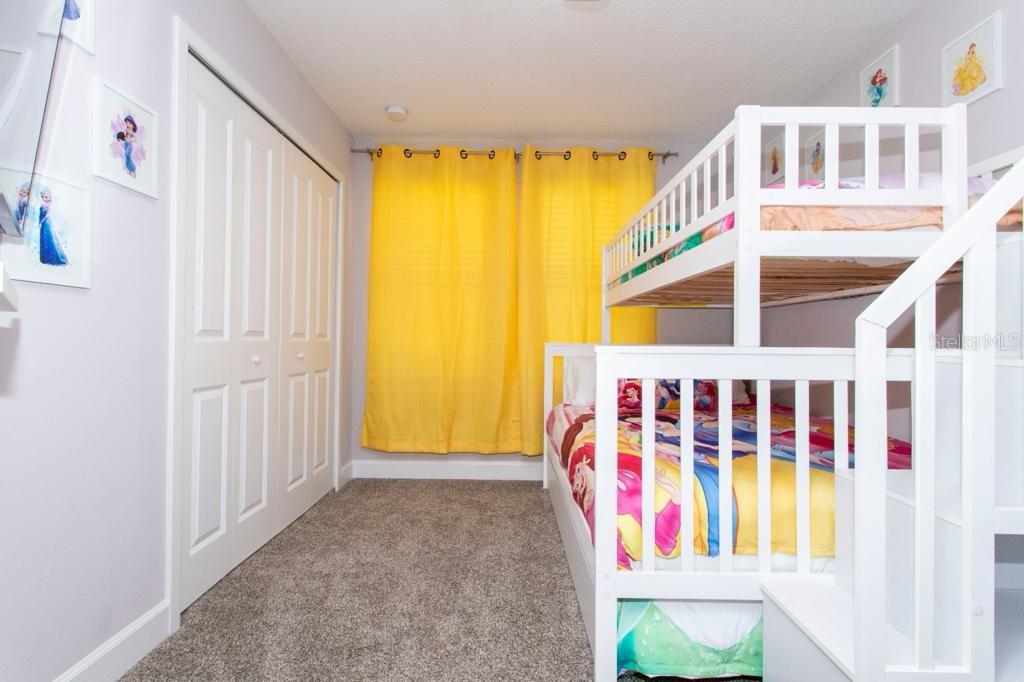 TERRA ESMERALDA TWNHMS - Residential Lease