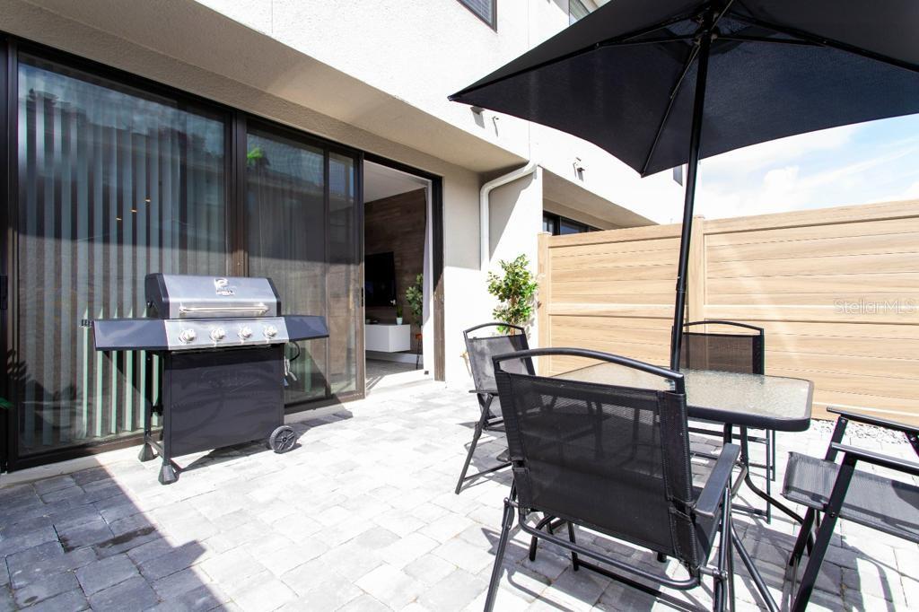 TERRA ESMERALDA TWNHMS - Residential Lease