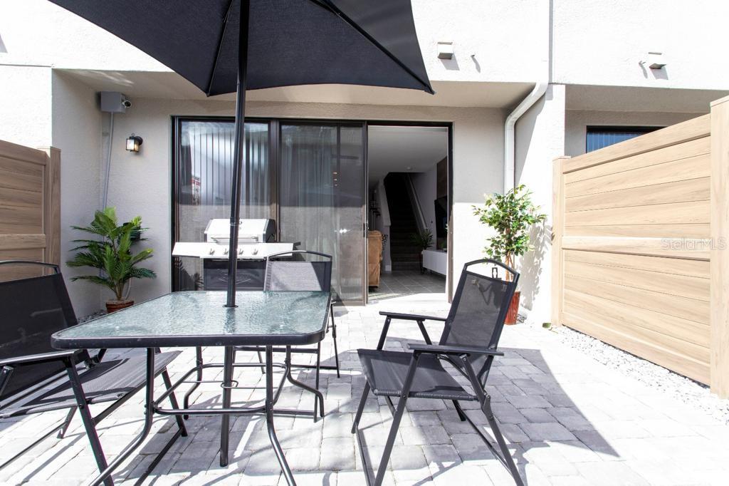 TERRA ESMERALDA TWNHMS - Residential Lease