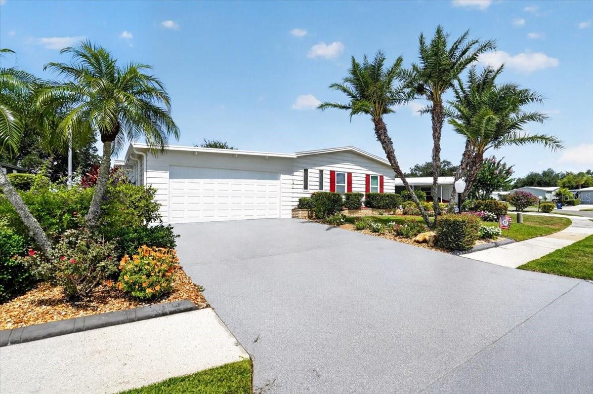 IMPERIAL LAKES ESTATES - Residential