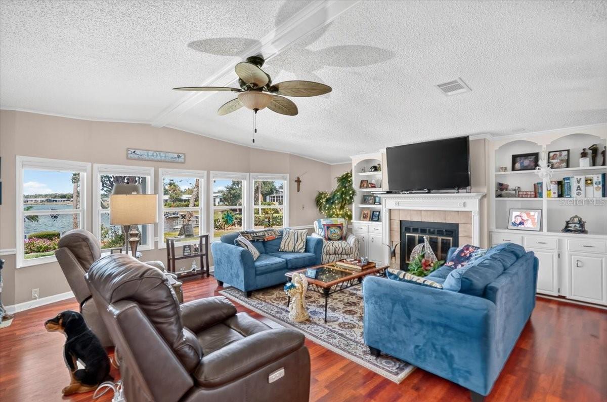 IMPERIAL LAKES ESTATES - Residential