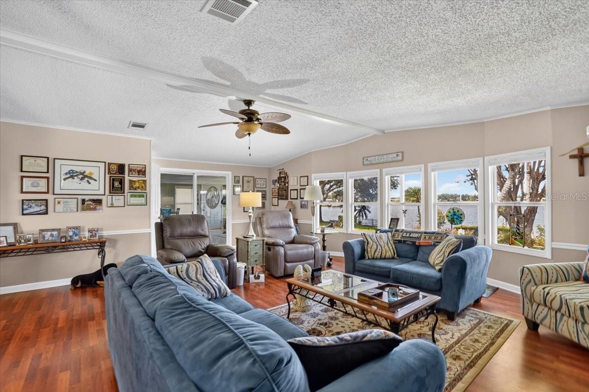 IMPERIAL LAKES ESTATES - Residential